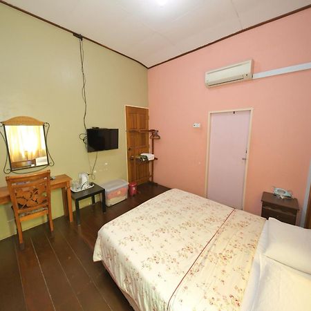 Oyo 90968 Teratak Samuderakita, Chalet & Guesthouse Kampong Gong Badak Eksteriør bilde